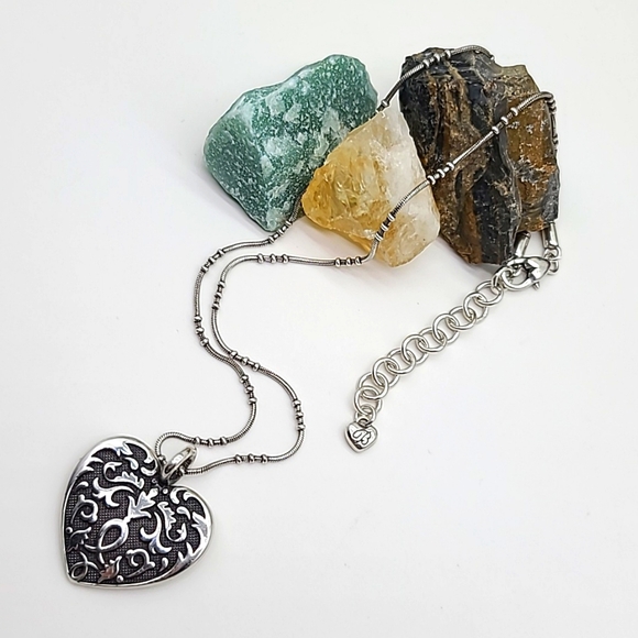 Brighton "CORDOBA HEART" Reversible Pendant Worn 1x!! MSRP $58 Beautiful 🖤❤️ - Picture 4 of 10